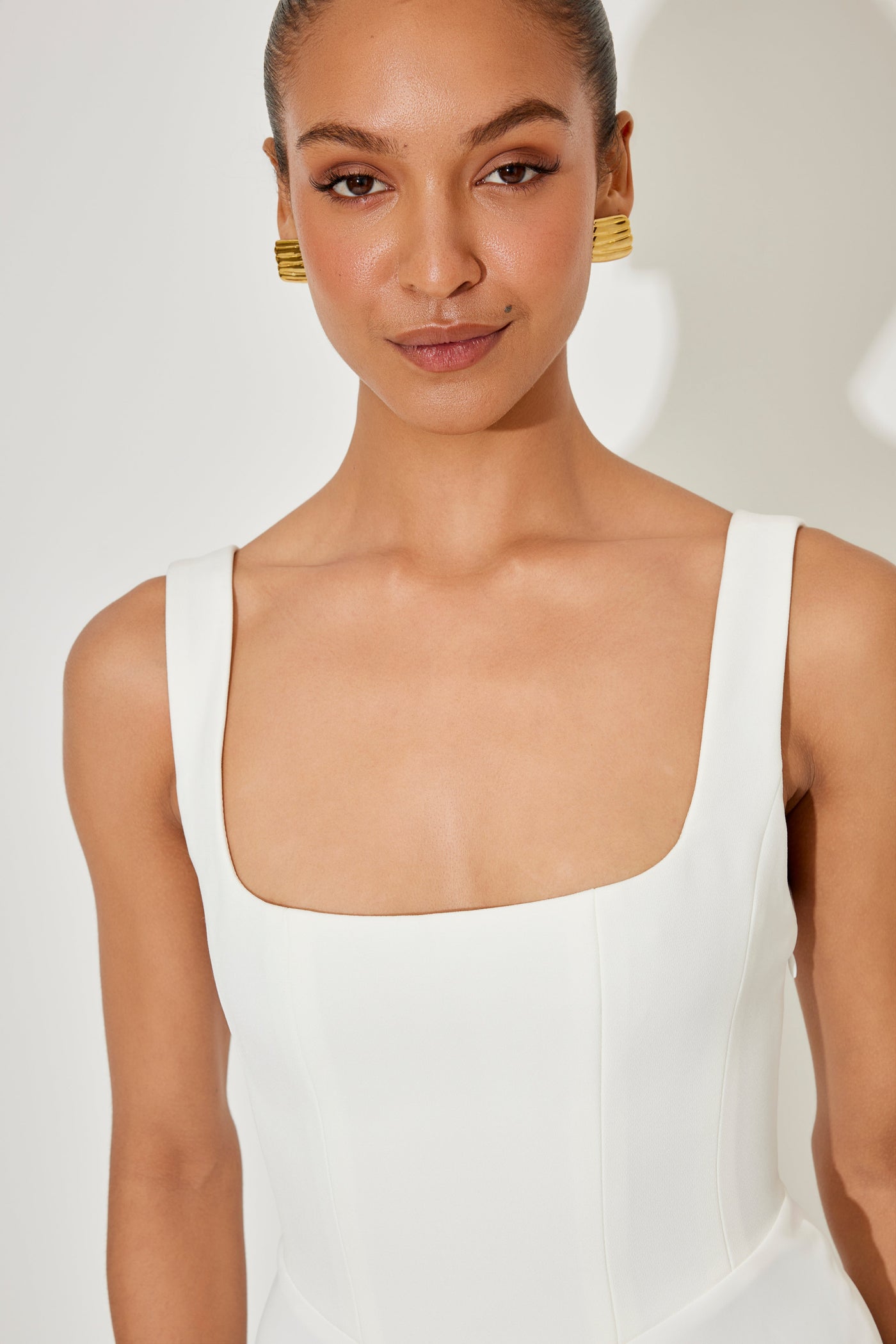Milena™ – Minimalistisk eleganse i en tidløs kjole