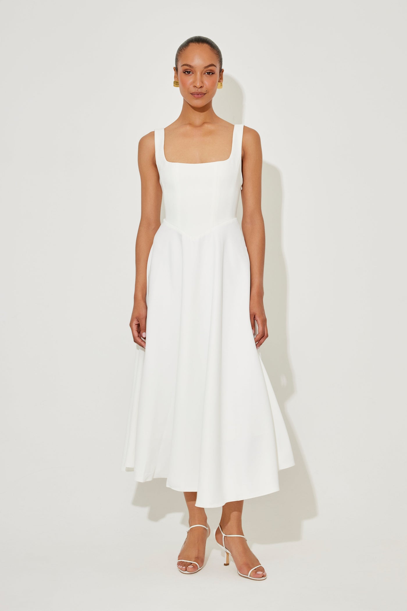 Milena™ – Minimalistisk eleganse i en tidløs kjole