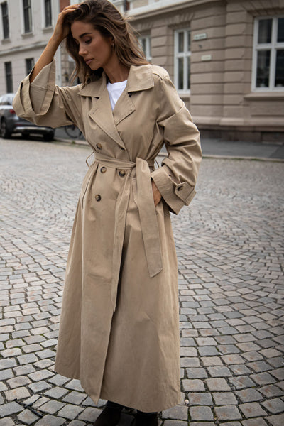 Anastasia Trenchcoat – Beige