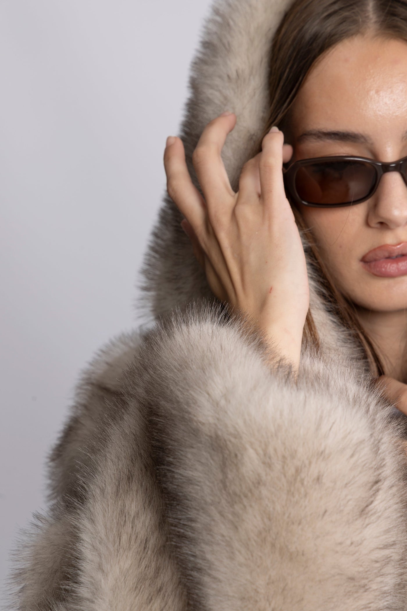 Astrid Fuskepelsjakke – Beige