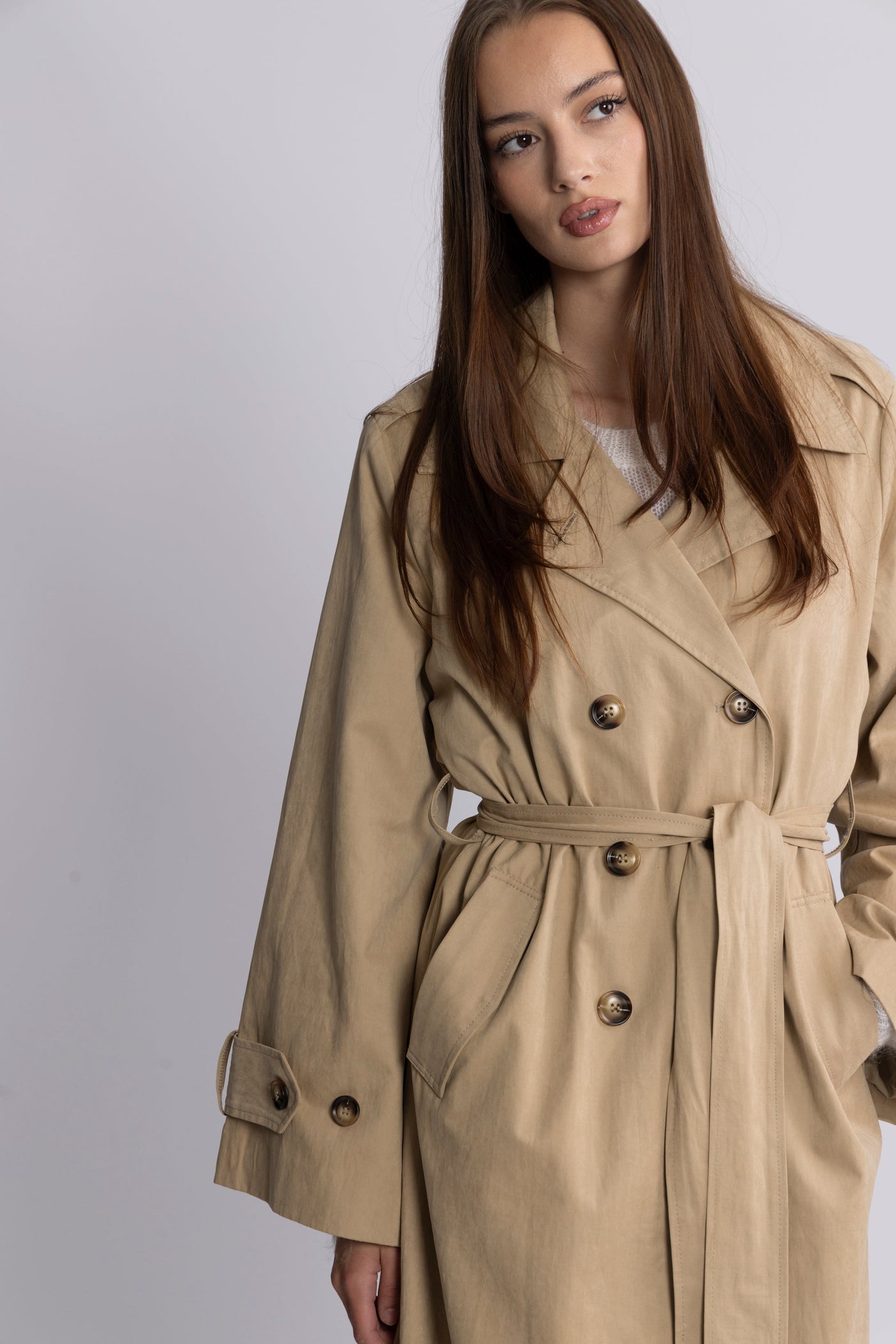 Anastasia Trenchcoat – Beige